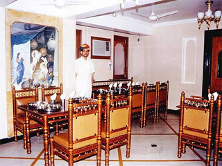 Purohit Holiday Resort Khandala Restaurant